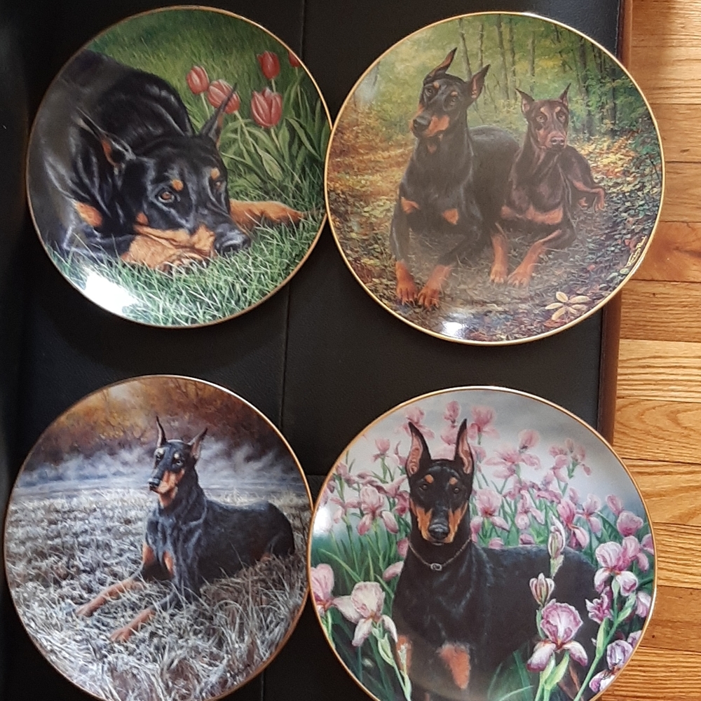 Limited edition Authentic 23kt gold trimmed plates